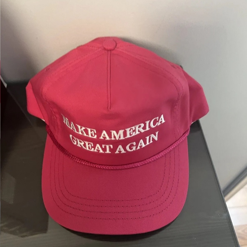 Official Authentic TRUMP Maga Make America Great Again Hat Pink Cali-Fame NEW